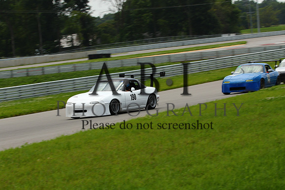 20150711-256A18611010ths