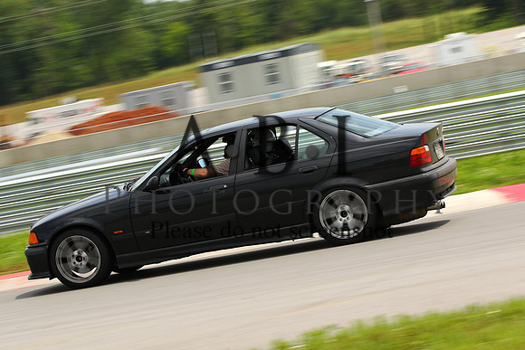 20150711-256A22861010ths