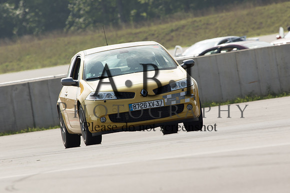 20150712-256A4574untitled