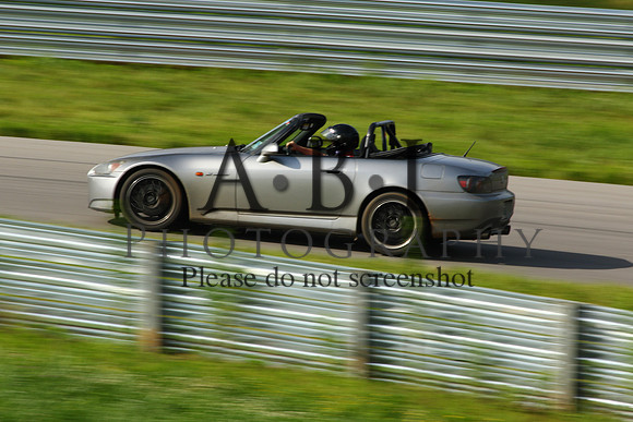 20150711-256A28281010ths