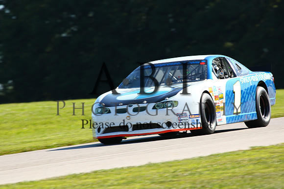 20150801-256A70251010nthputnam