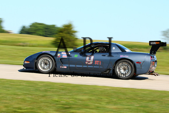 20150801-256A69781010nthputnam