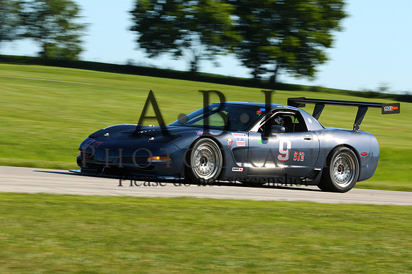 20150801-256A70511010nthputnam