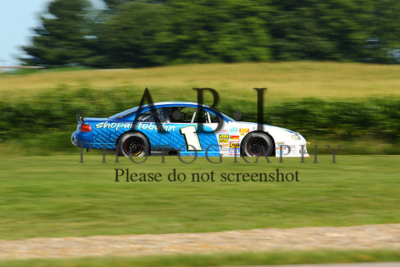 20150801-256A73211010nthputnam