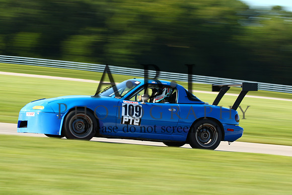 20150801-256A63611010nthputnam