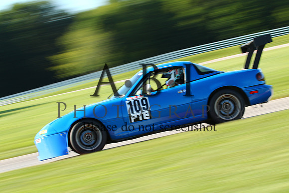 20150801-256A65591010nthputnam