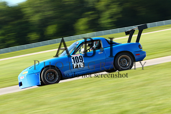 20150801-256A66681010nthputnam