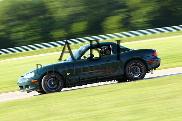 20150801-256A66441010nthputnam