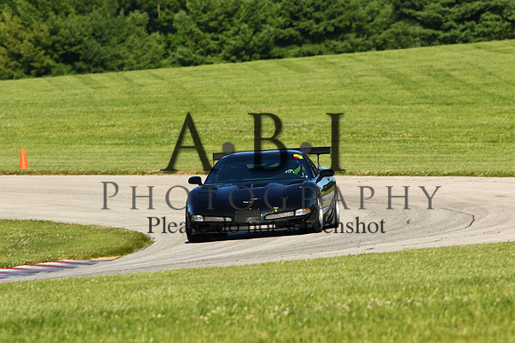 20150801-256A64991010nthputnam