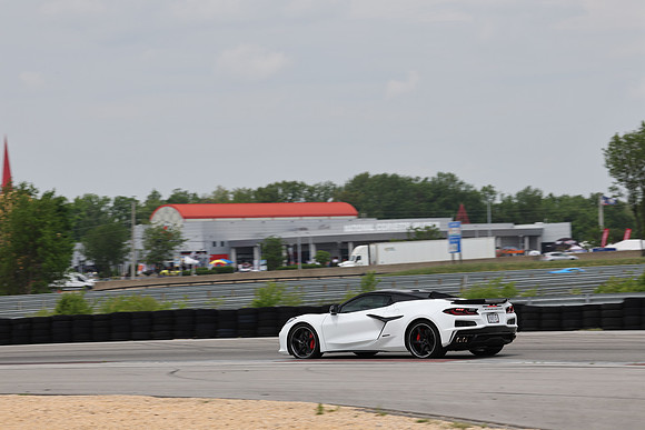 NG8A9723