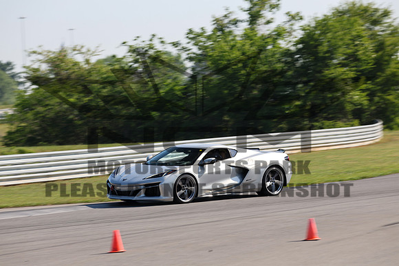 NG8A6437