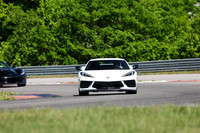 Car-C8-White-blackwheels