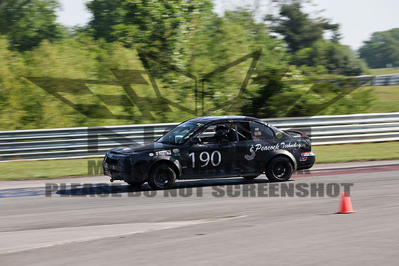 NG8A6013