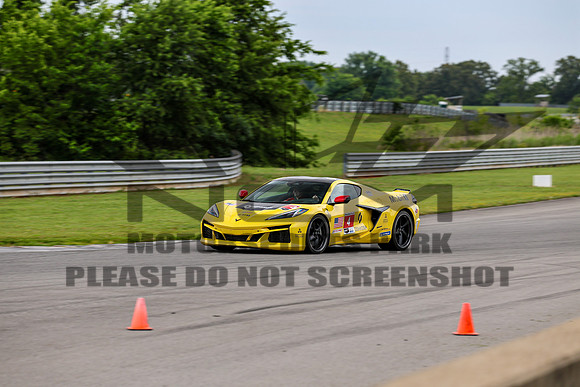 NG8A7690