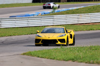 Car-Corvette-C8-Yellow