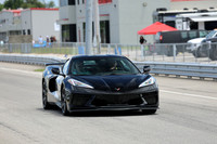 touring1blackcorvette24-3