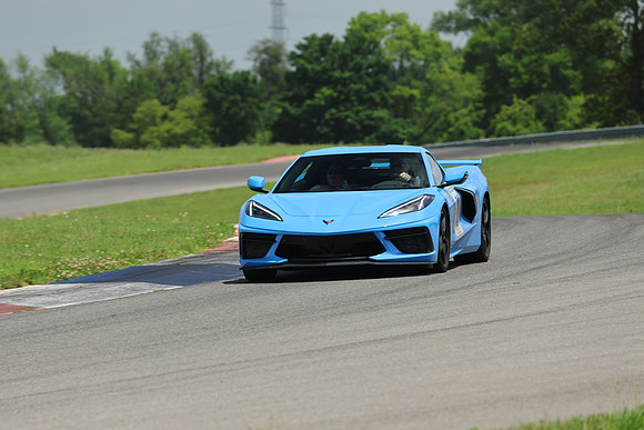 NG8A3818