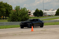car-camaro-darkblue-redcalipers-insta360