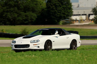 car-camaro-z28-white-bronzewheels