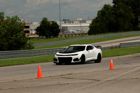 car-camaro-zl1-white-redtowhook