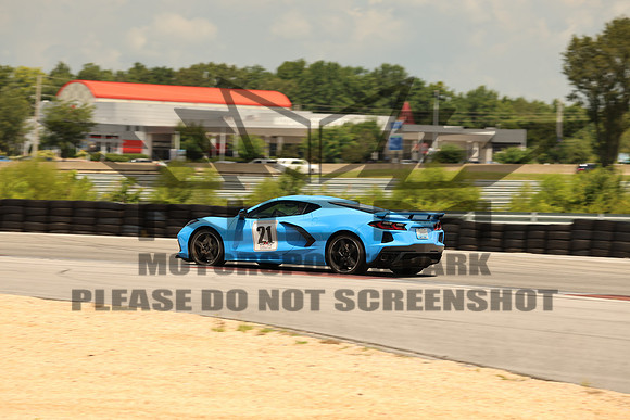 NG8A0042-2