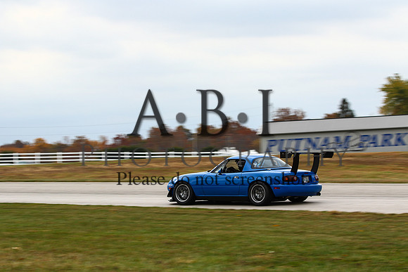 20151024-256A62001010thsPutOct