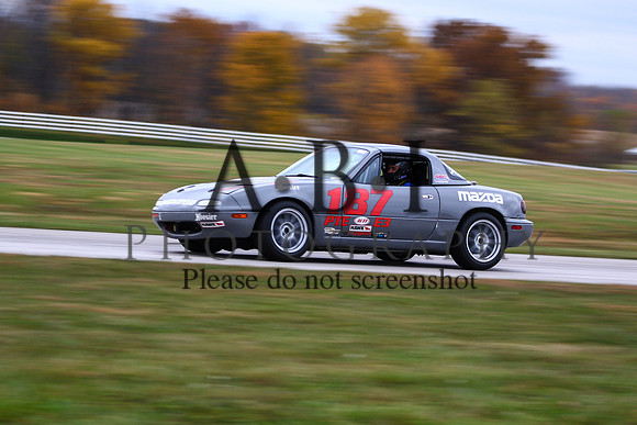 20151024-256A49571010thsPutOct