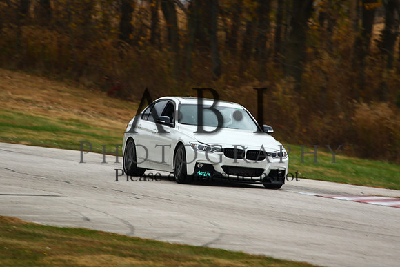 20151024-256A75321010thsPutOct