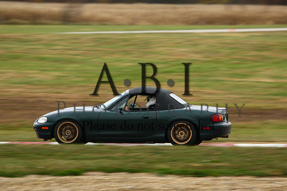 20151024-256A74031010thsPutOct