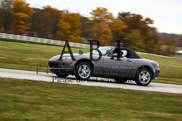 20151024-256A53981010thsPutOct