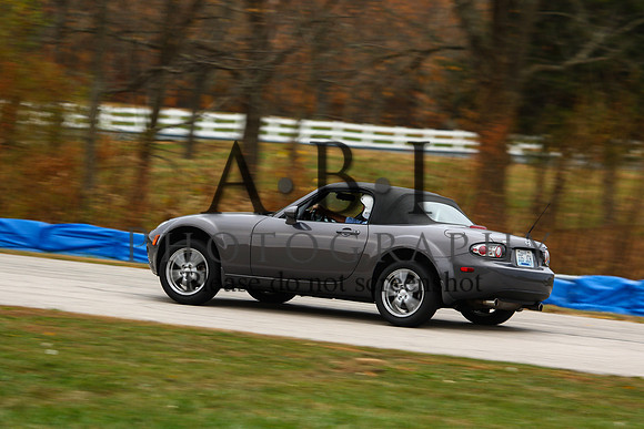 20151024-256A67941010thsPutOct