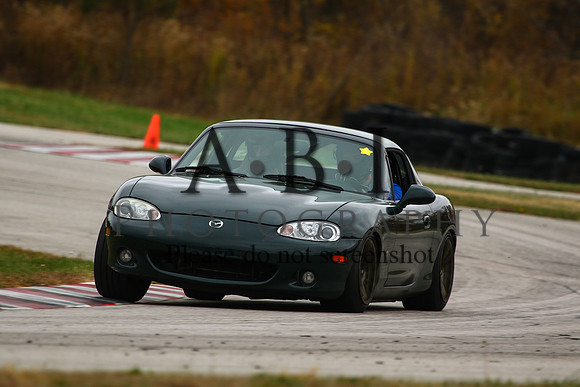 20151024-256A69661010thsPutOct