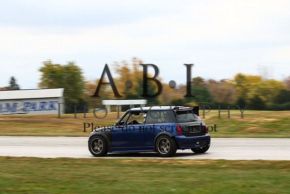 20151024-256A61501010thsPutOct
