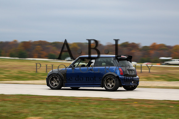 20151024-256A64751010thsPutOct