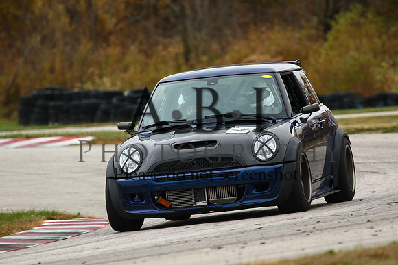 20151024-256A72031010thsPutOct