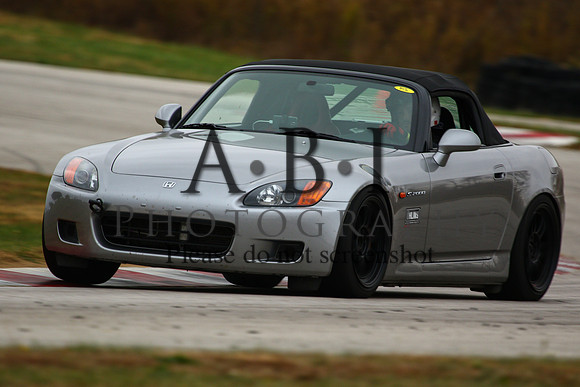 20151024-256A72881010thsPutOct
