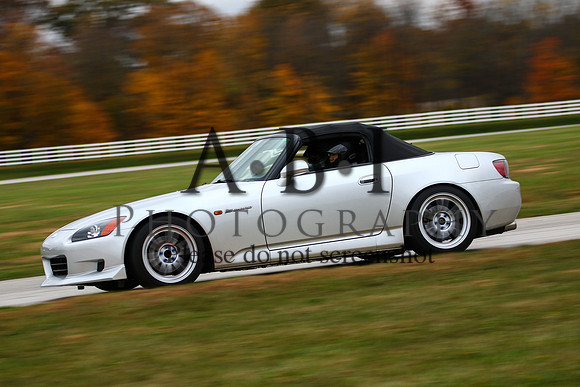 20151024-256A52801010thsPutOct