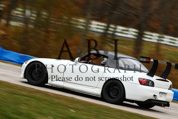 20151024-256A64731010thsPutOct
