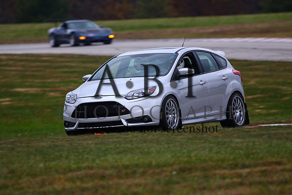 20151024-256A48821010thsPutOct