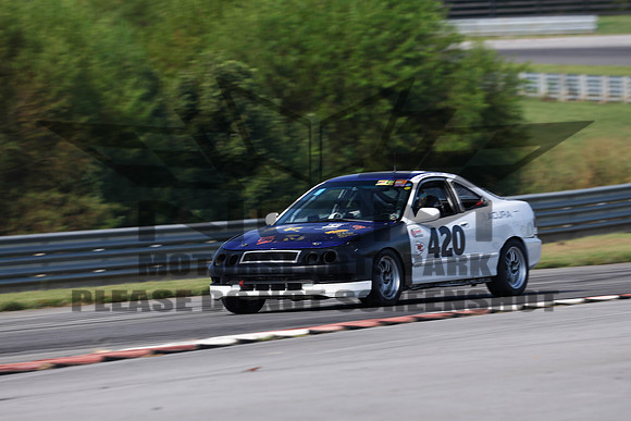 NG8A7157