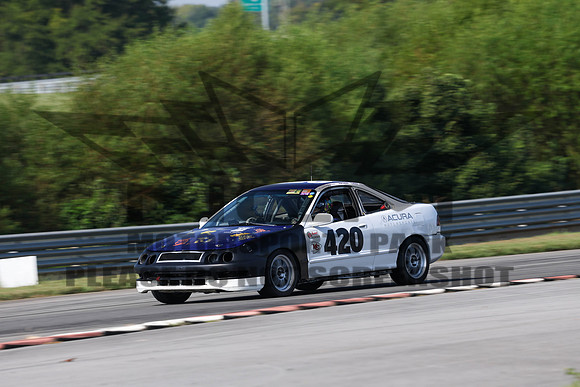 NG8A7241