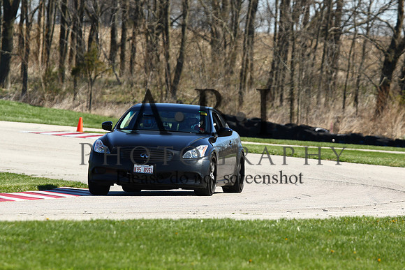 20160403-256A05551010thsput