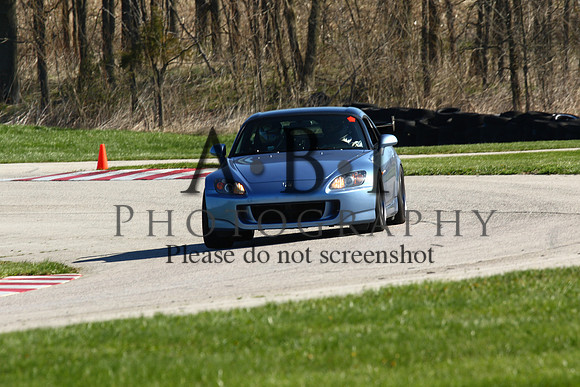 20160403-256A03641010thsput