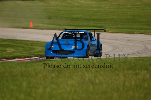 20160522-256A30241010ths