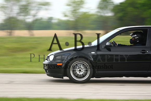 20160521-256A11991010ths