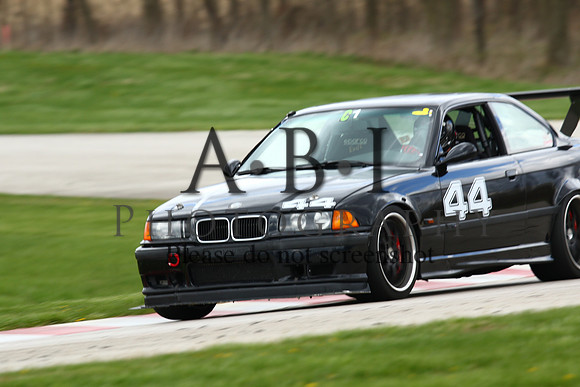 20160402-256A92641010thsput