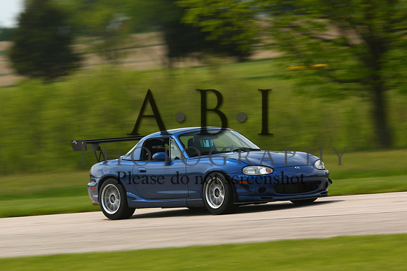 20160521-256A21861010ths