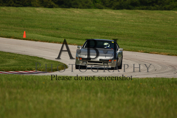 20160522-256A32081010ths