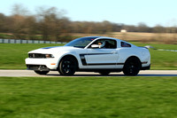 CAR-MUSTANG-WHITEADV