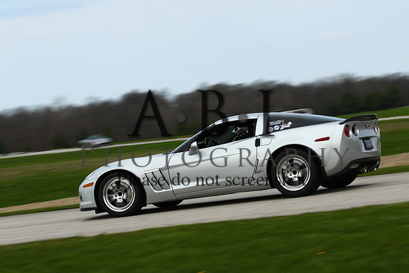 20160402-256A82421010thsput